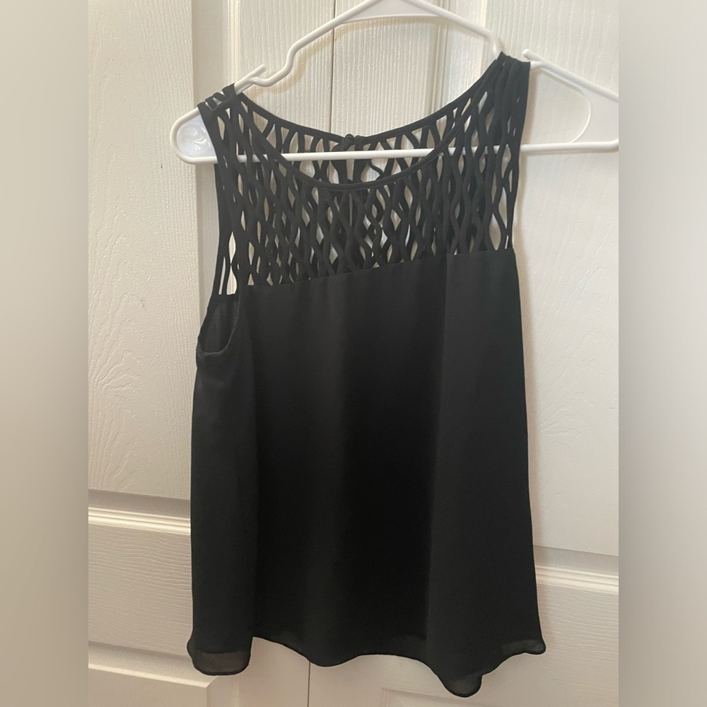 Women top